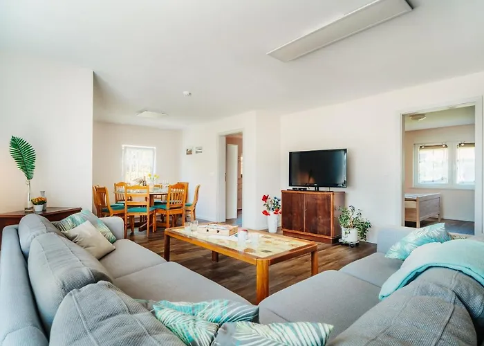 بيت للعطل Waldnest تانه